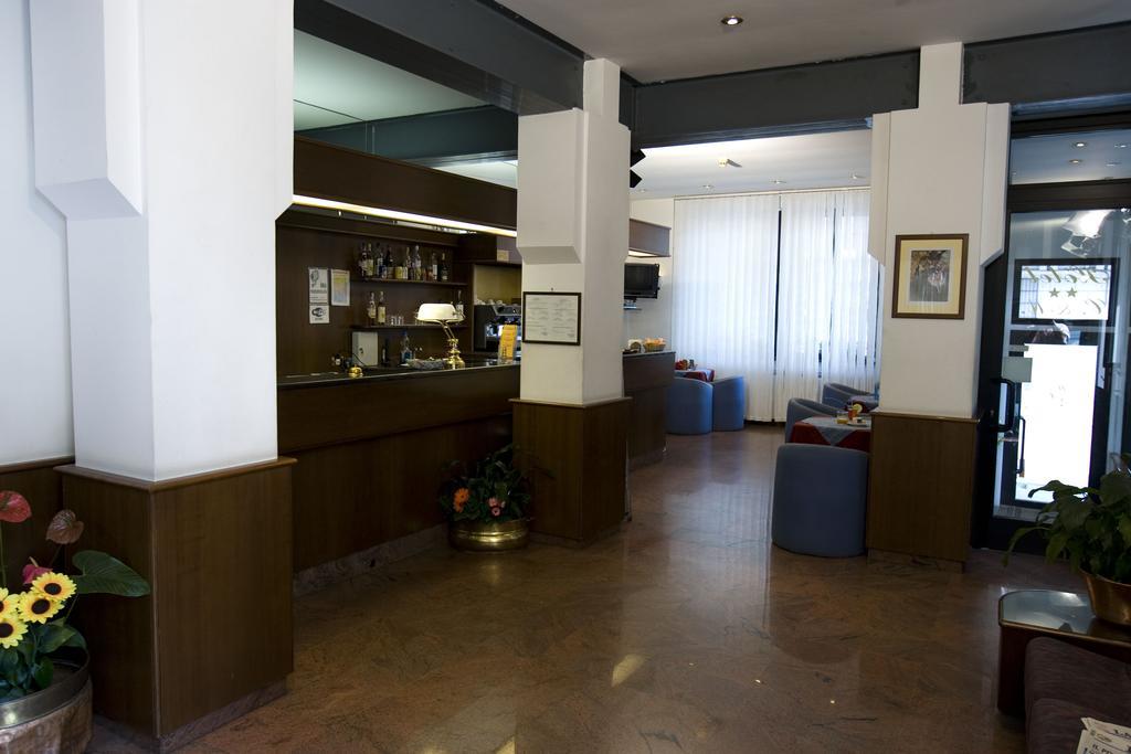 Hotel Catalani E Madrid Mailand Exterior foto